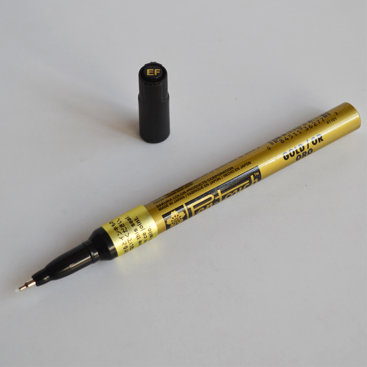 日本樱花油漆笔0.7mm白色高光笔极细油漆记号笔标记笔42100